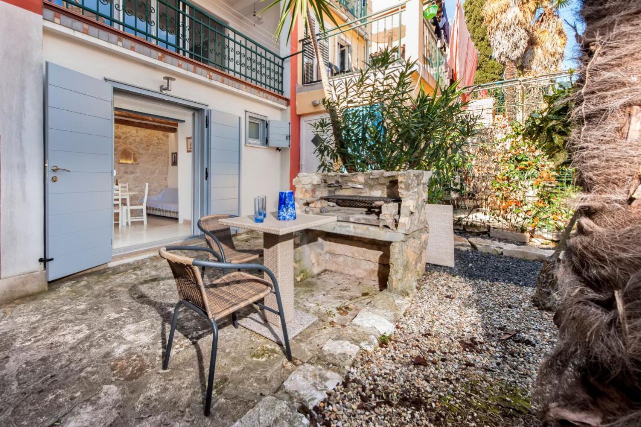 Appartement Old Town Garden Studio